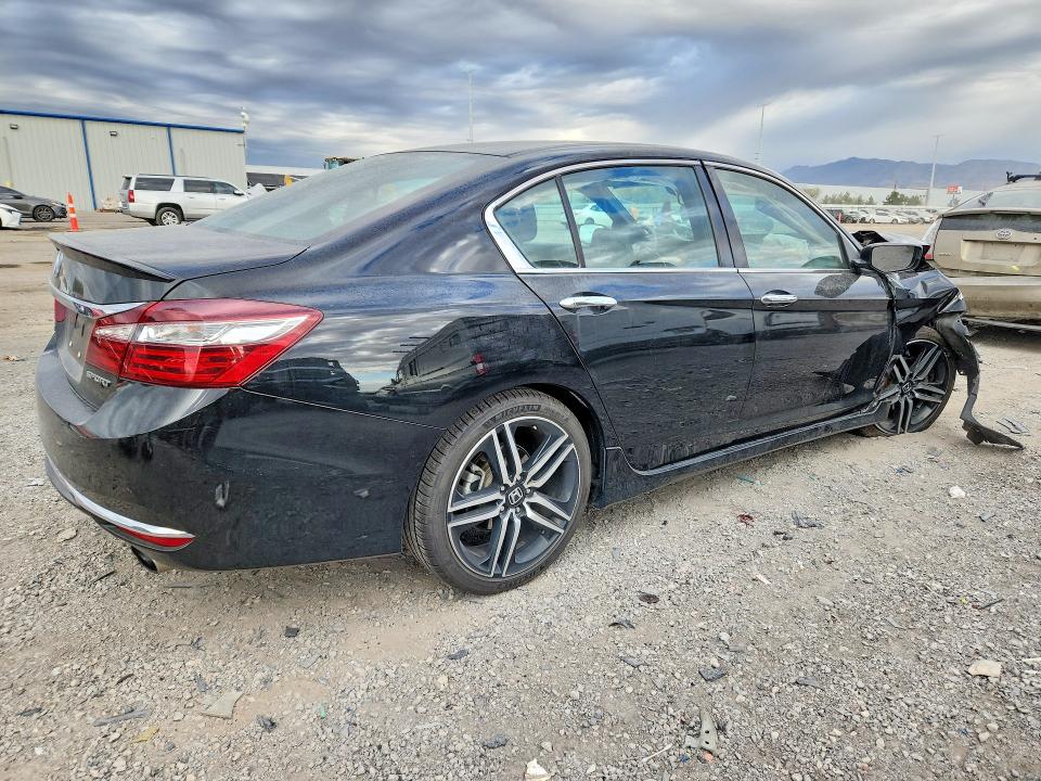 Продажа на аукционе авто 2017 Honda Accord, vin: 1HGCR2F55HA253887, номер лота: 76661845