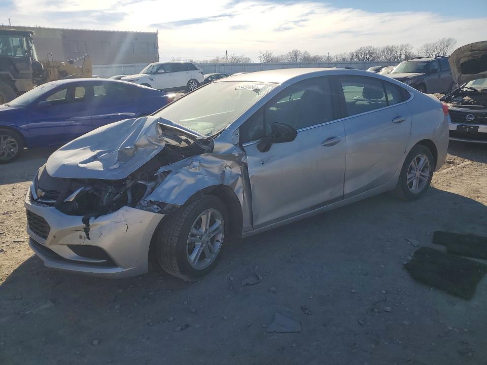 Aukcja sprzedaży 2018 Chevrolet Cruze, vin: 1G1BE5SMXJ7207035, numer aukcji: 76944065