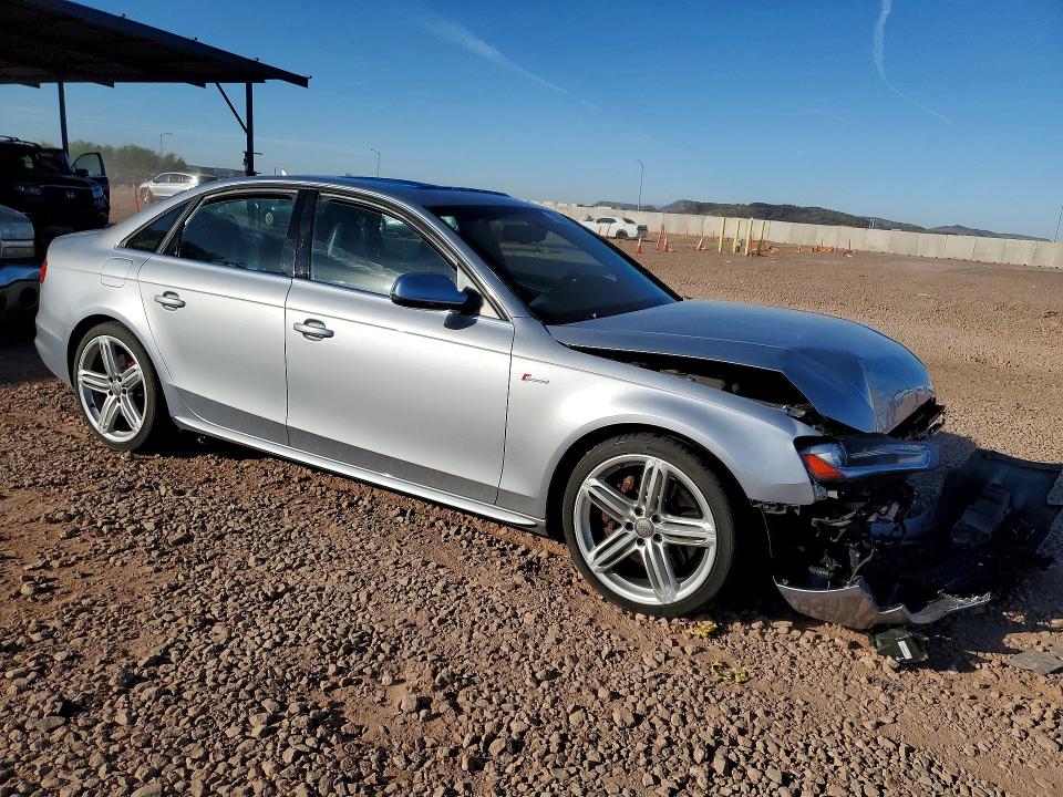 Продажа на аукционе авто 2015 Audi S4, vin: WAUBGAFL2FA008936, номер лота: 76675525