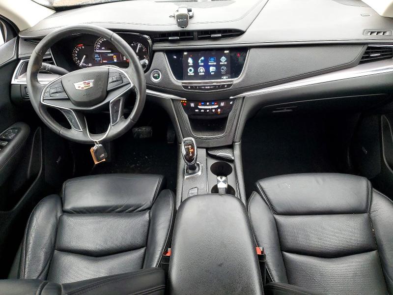 78052015 :رقم المزاد ، 1GYKNDRS0HZ318840 vin ، 2017 Cadillac Xt5 مزاد بيع