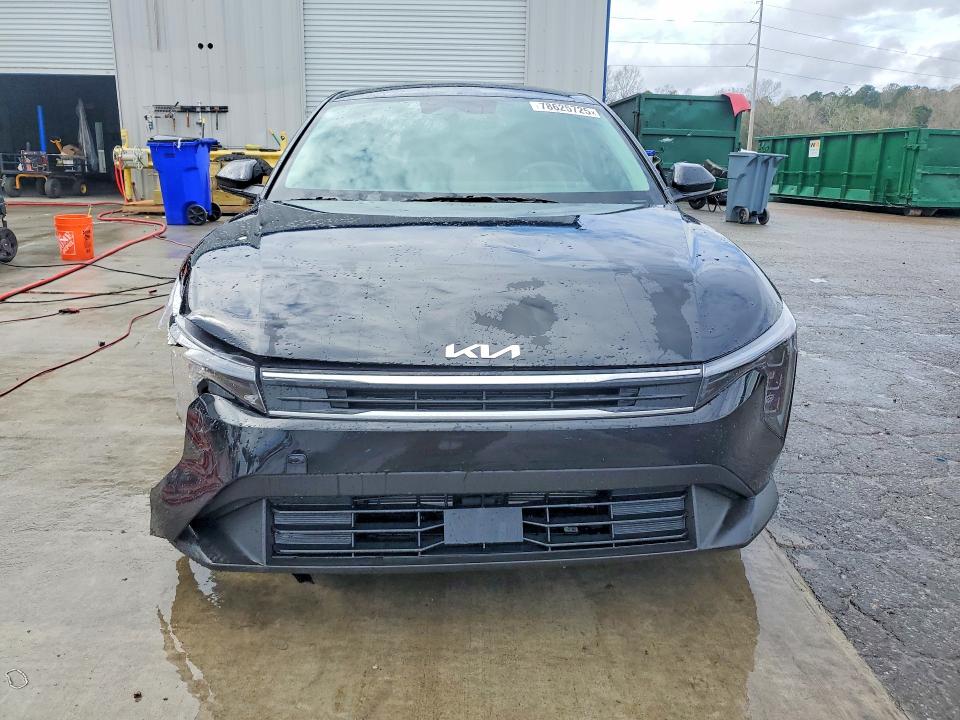 2025 Kia K4 მანქანა იყიდება აუქციონზე, vin: 3KPFT4DE9SE225302, აუქციონის ნომერი: 78625725