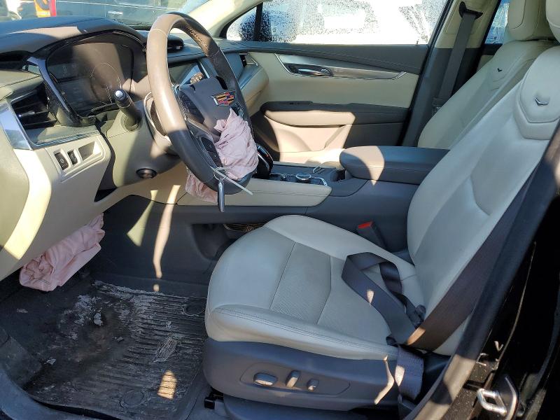77316765 :رقم المزاد ، 1GYKNCRS7MZ102794 vin ، 2021 Cadillac Xt5 مزاد بيع
