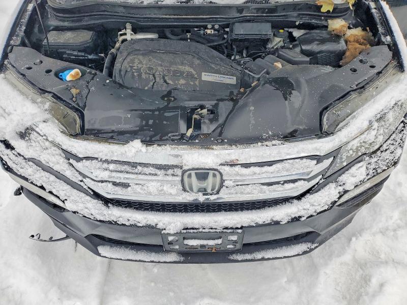 Продажа на аукционе авто 2017 Honda Pilot, vin: 5FNYF6H75HB502344, номер лота: 75149495
