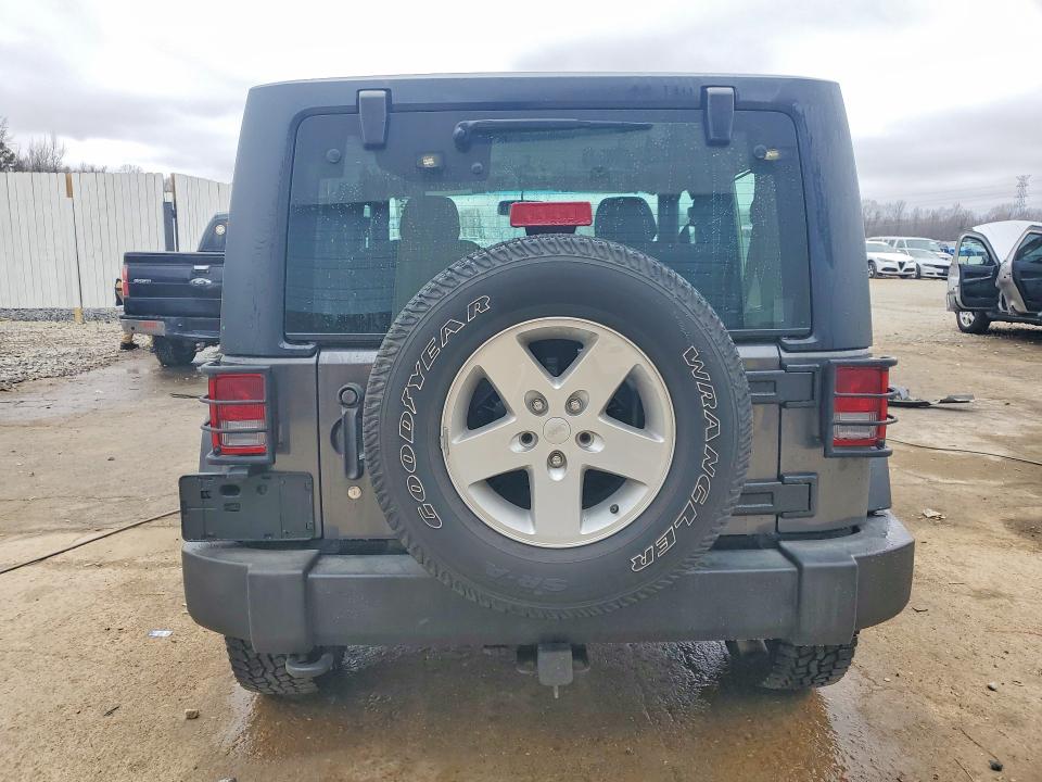 76532535 :رقم المزاد ، 1C4AJWAG8HL560424 vin ، 2017 Jeep Wrangler مزاد بيع