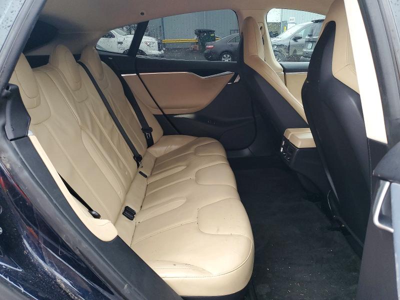 Продажа на аукционе авто 2013 Tesla Model S, vin: 5YJSA1CN8DFP06224, номер лота: 75024225