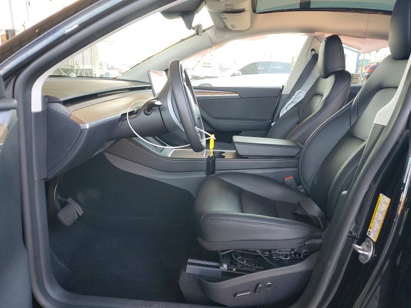 2025 Tesla Model Y მანქანა იყიდება აუქციონზე, vin: 7SAYGDED2SF274082, აუქციონის ნომერი: 77308705