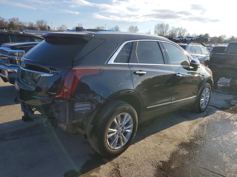 76227295 :رقم المزاد ، 1GYKNAR4XMZ184607 vin ، 2021 Cadillac Xt5 مزاد بيع