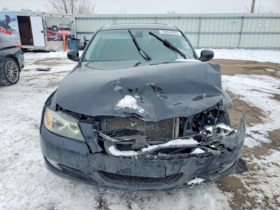 2011 Bmw 328 მანქანა იყიდება აუქციონზე, vin: WBAPK7C57BF083657, აუქციონის ნომერი: 75853635