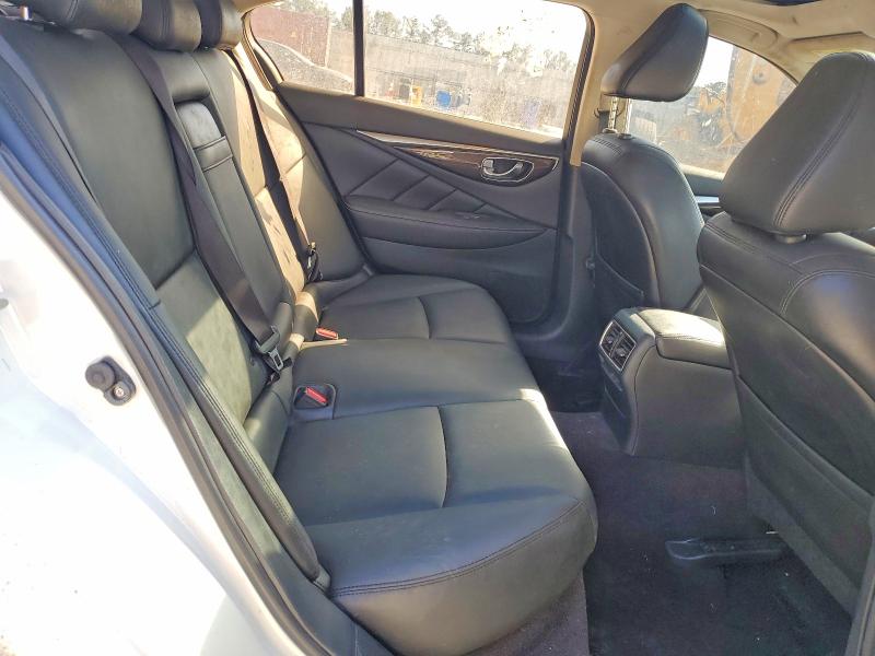 Продаж на аукціоні авто 2018 Infiniti Q50 Luxe, vin: JN1EV7AR2JM445107, номер лоту: 77353465
