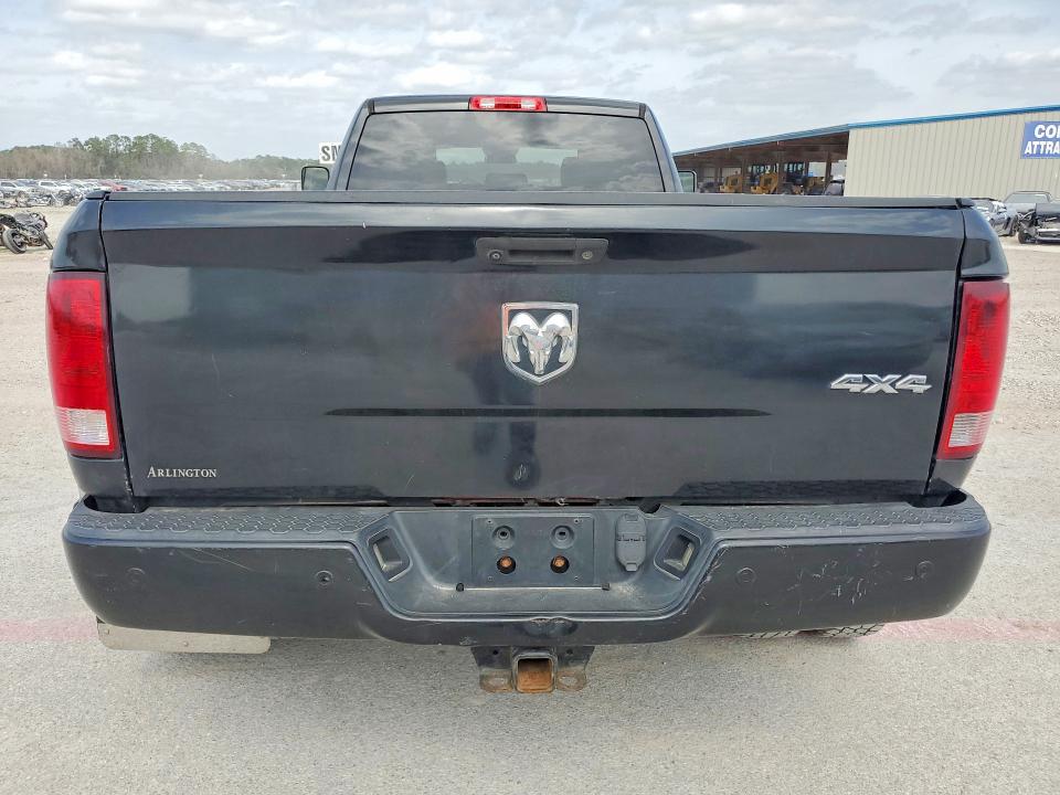 76974805 :رقم المزاد ، 3C63RRGL5JG238955 vin ، 2018 Ram 3500 مزاد بيع