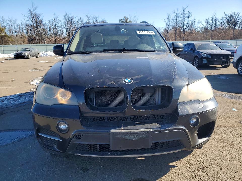 Продажа на аукционе авто 2011 Bmw X5 Xdrive3, vin: 5UXZV4C55BL738030, номер лота: 76127415