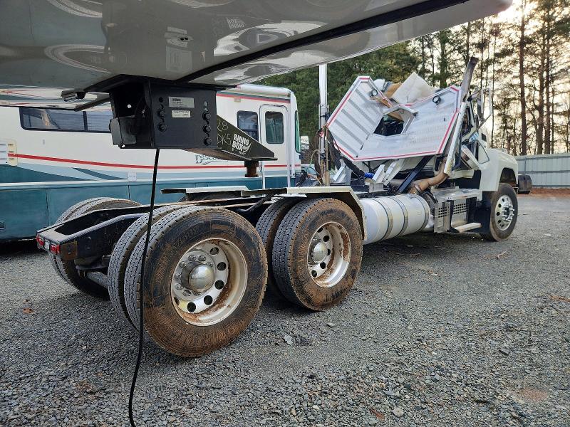 Продаж на аукціоні авто 2025 Mack Pinnacle, vin: 1M1PN4GY2SM015212, номер лоту: 73048275