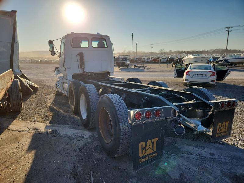 Продажа на аукционе авто 2000 Sterling Truck Lt, vin: 2FWYFWEB3YAB42909, номер лота: 75906285