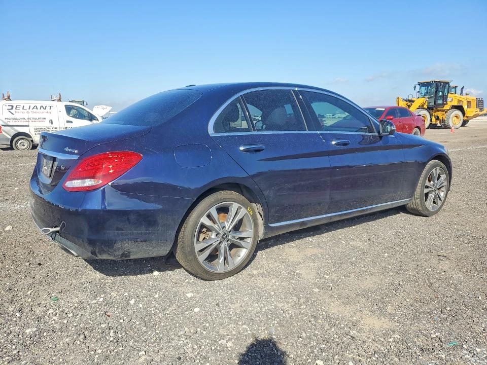77014725 :رقم المزاد ، 55SWF4KB8JU242678 vin ، 2018 Mercedes-benz C مزاد بيع