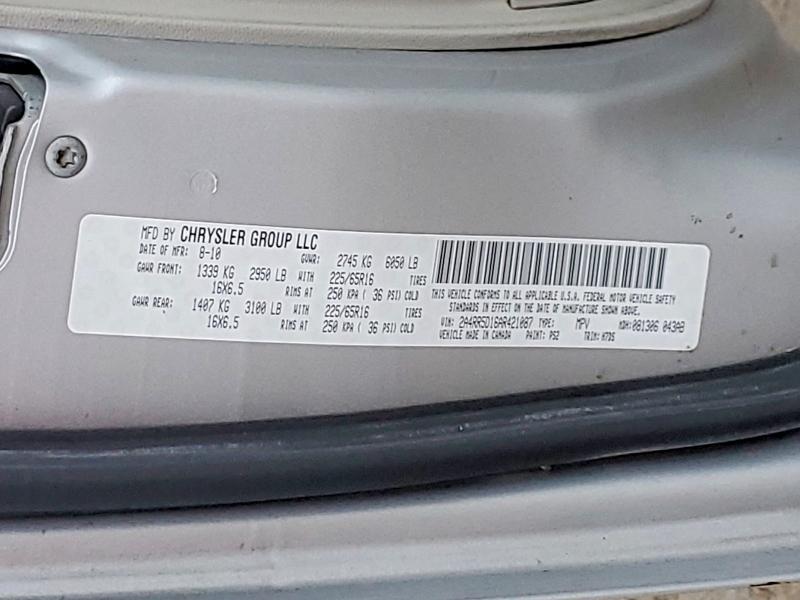 77971865 :رقم المزاد ، 2A4RR5D16AR421087 vin ، 2010 Chrysler Town & Country مزاد بيع