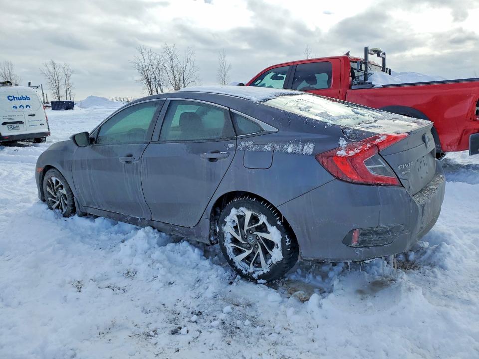 Продажа на аукционе авто 2018 Honda Civic, vin: 2HGFC2F68JH029320, номер лота: 77838955
