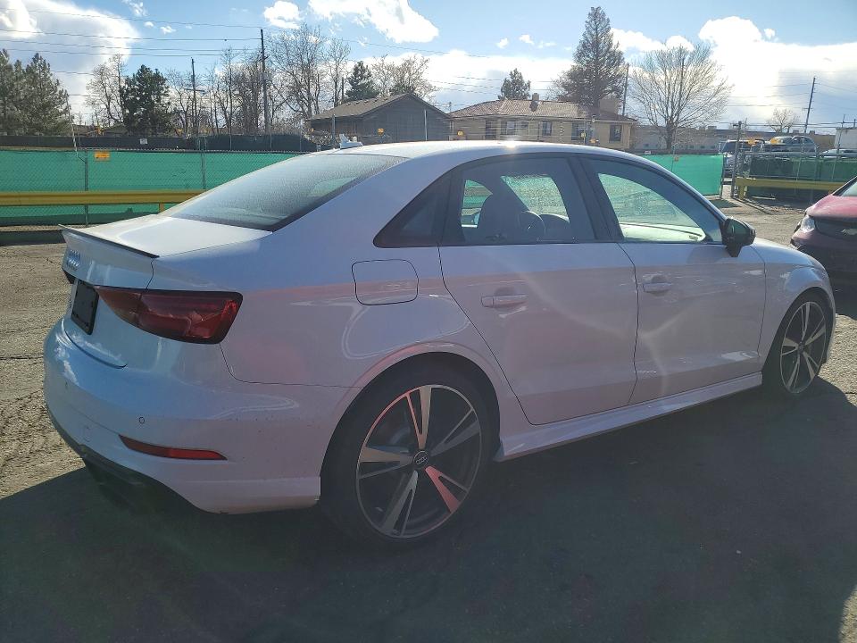 Продаж на аукціоні авто 2018 Audi Rs3, vin: WUABWGFF3J1904449, номер лоту: 78057305