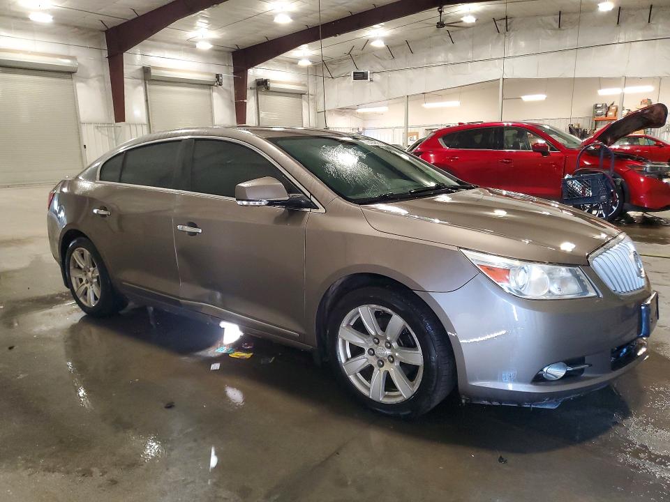 77404065 :رقم المزاد ، 1G4GC5GC0BF296071 vin ، 2011 Buick Lacrosse مزاد بيع