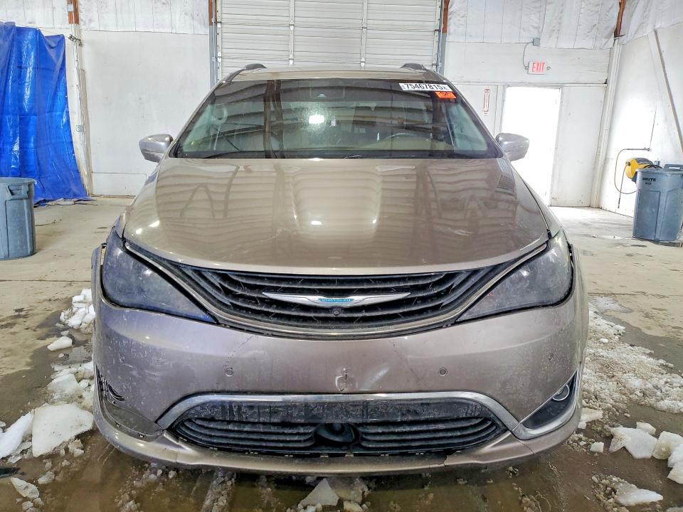 2018 Chrysler Pacifica მანქანა იყიდება აუქციონზე, vin: 2C4RC1N78JR213053, აუქციონის ნომერი: 75467815