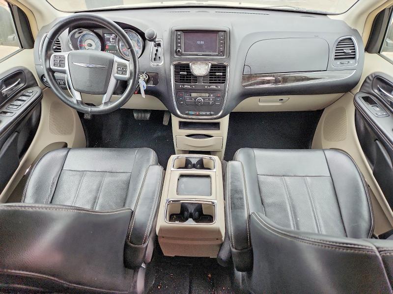 76531175 :رقم المزاد ، 2C4RC1BG1CR383505 vin ، 2012 Chrysler Town & Country مزاد بيع