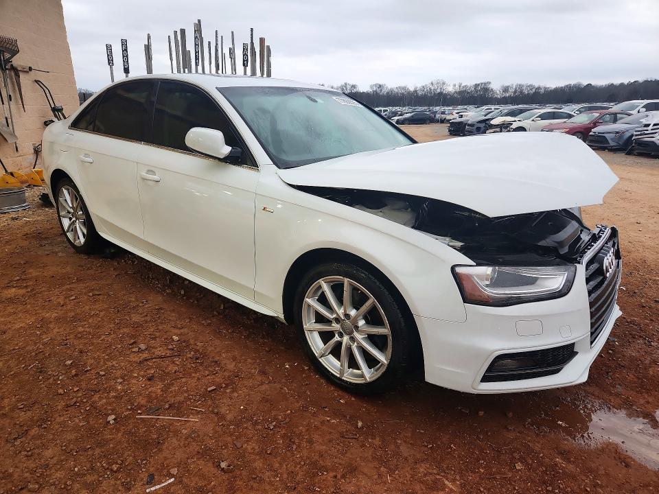 Продажа на аукционе авто 2015 Audi A4, vin: WAUAFAFL2FN029521, номер лота: 77869395