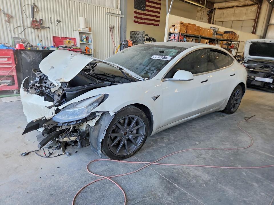 Продаж на аукціоні авто 2020 Tesla Model 3, vin: 5YJ3E1EB9LF618227, номер лоту: 77505495