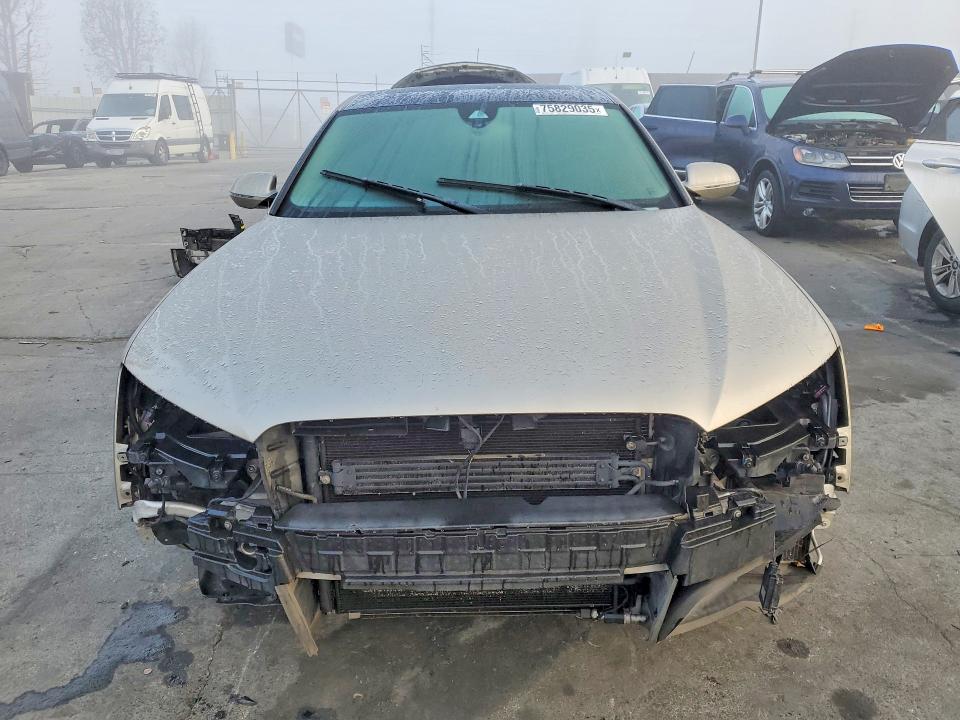 2014 Audi A8 მანქანა იყიდება აუქციონზე, vin: WAUR2AFD2EN002941, აუქციონის ნომერი: 75829035