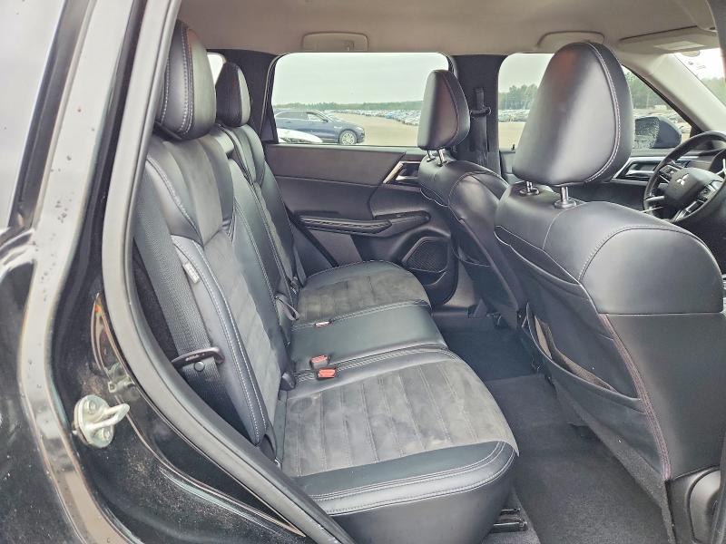 Продаж на аукціоні авто 2022 Mitsubishi Outlander, vin: JA4J3UA82NZ075450, номер лоту: 77504445