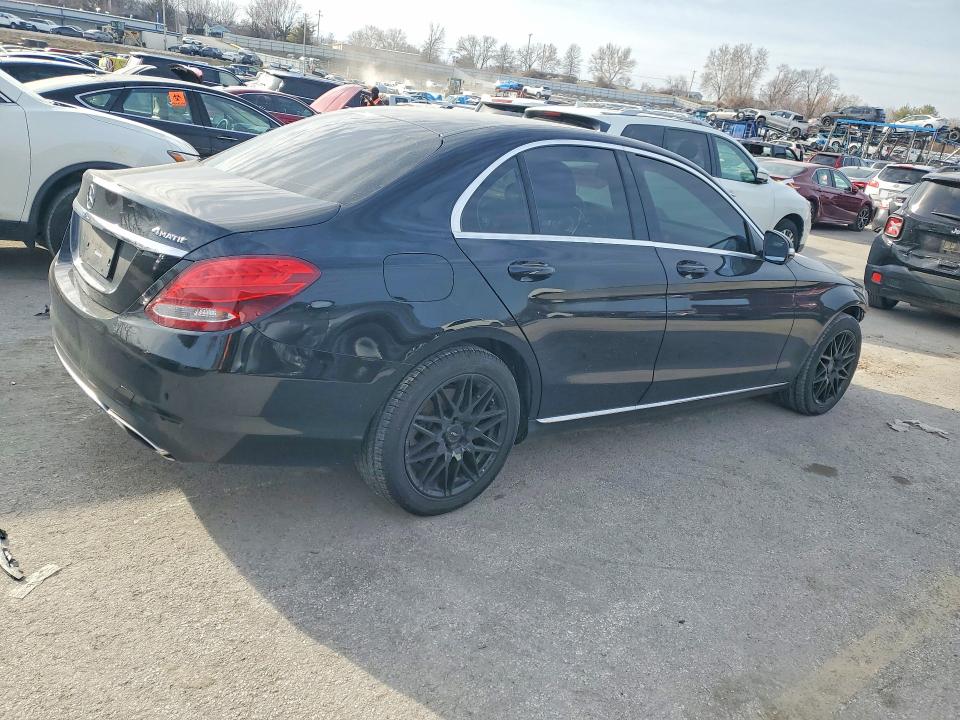 Aukcja sprzedaży 2015 Mercedes-benz C, vin: 55SWF4KB5FU047662, numer aukcji: 76361555