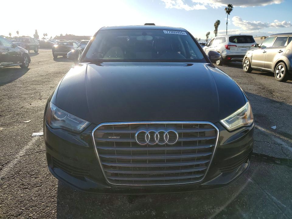 2015 Audi A3 მანქანა იყიდება აუქციონზე, vin: WAUEFGFF9F1136992, აუქციონის ნომერი: 77905955