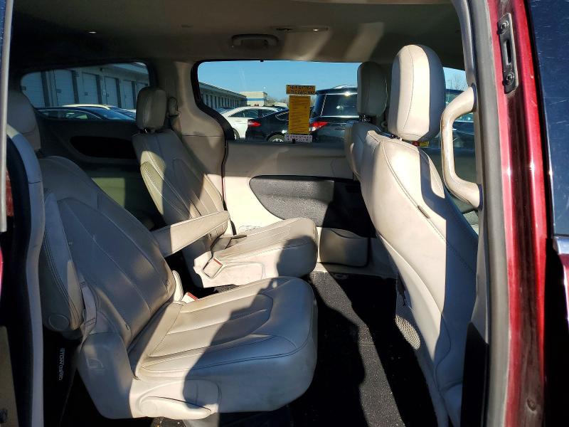 77142005 :رقم المزاد ، 2C4RC1DG6MR545613 vin ، 2021 Chrysler Voyager مزاد بيع