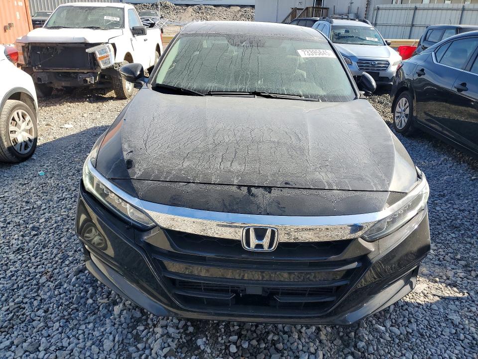 Продаж на аукціоні авто 2018 Honda Accord, vin: 1HGCV1F63JA071867, номер лоту: 73395845