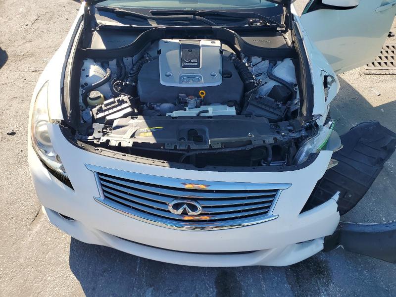 78856215 :رقم المزاد ، JN1CV6AP2FM580773 vin ، 2015 Infiniti Q40 مزاد بيع