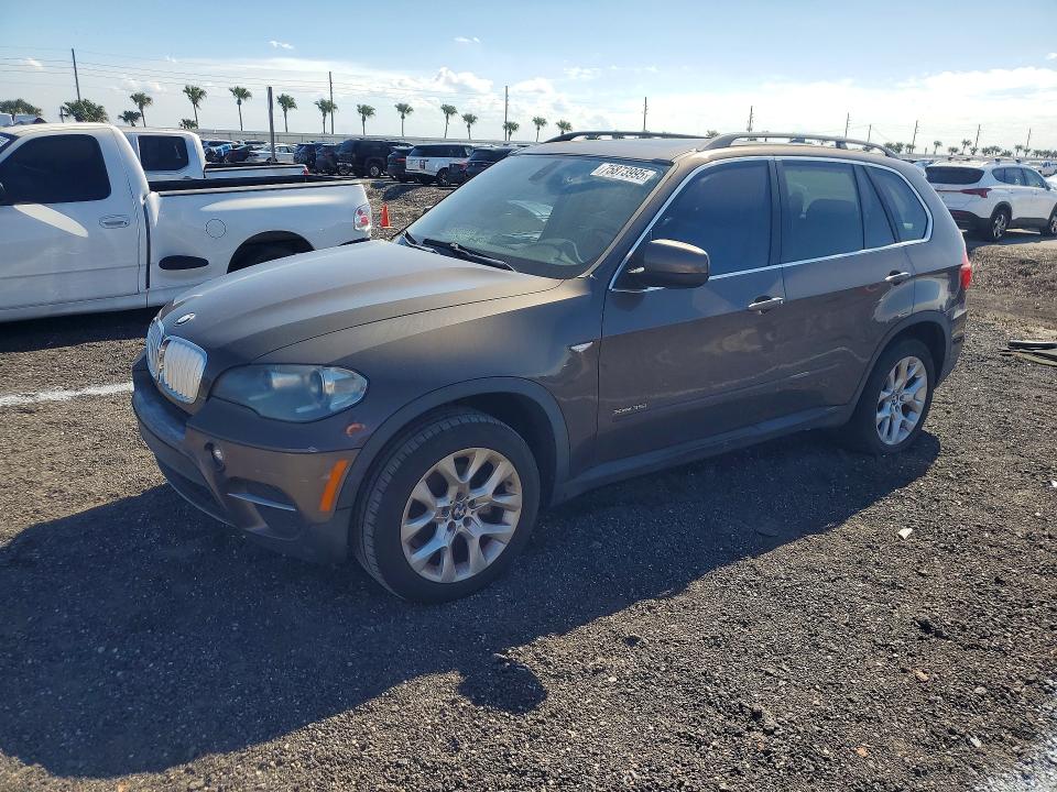 75873995 :رقم المزاد ، 5UXZV4C53D0B01578 vin ، 2013 Bmw X5 مزاد بيع