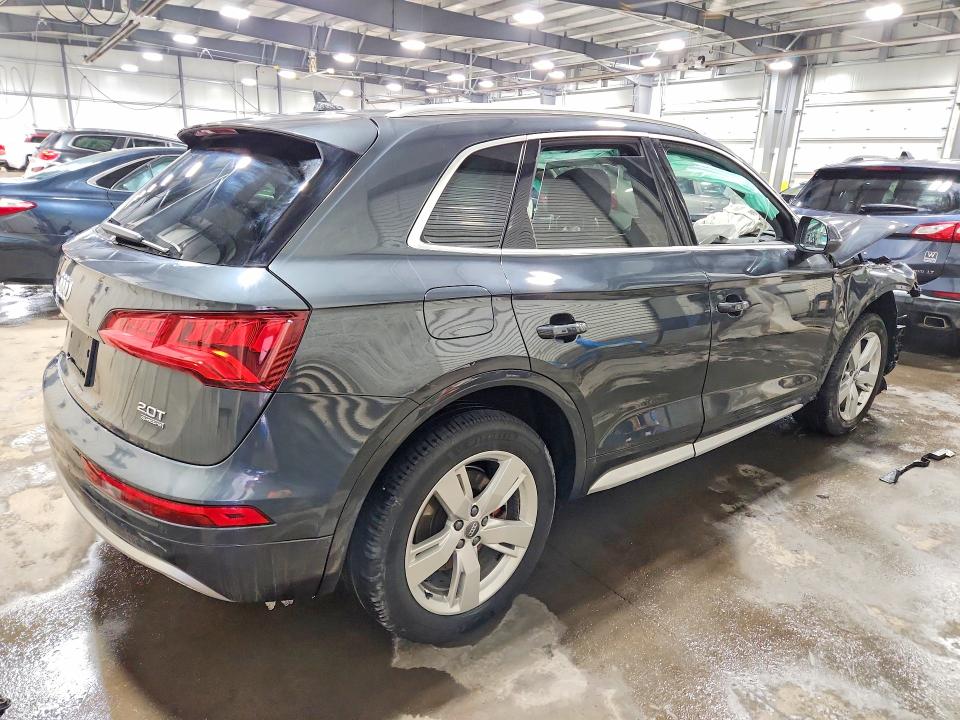 Продаж на аукціоні авто 2018 Audi Q5, vin: WA1BNAFY8J2232424, номер лоту: 74894845