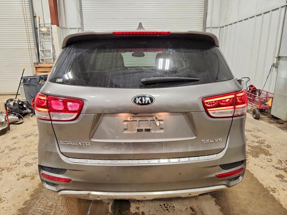 Продажа на аукционе авто 2017 Kia Sorento, vin: 5XYPK4A56HG311139, номер лота: 74908965