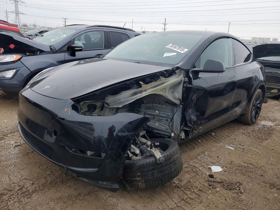 76167915 :رقم المزاد ، 7SAYGAEE8PF632350 vin ، 2023 Tesla Model Y مزاد بيع