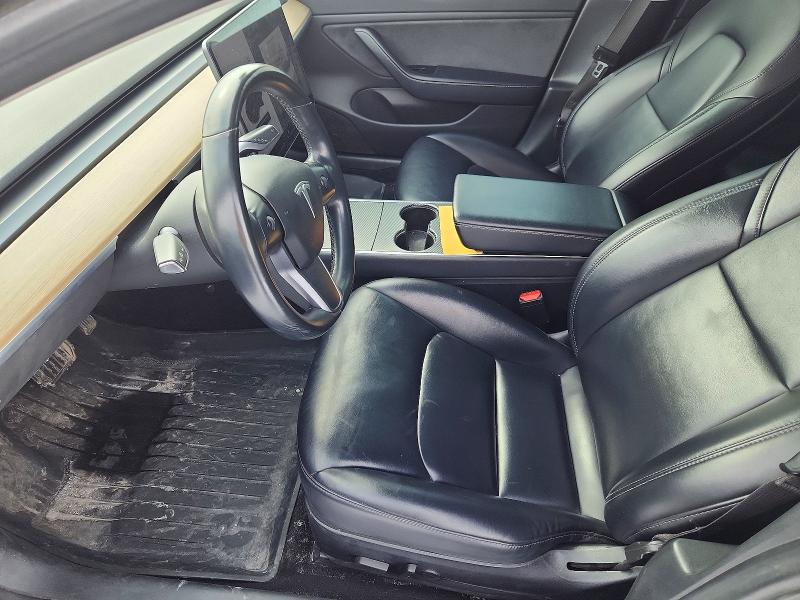 78898575 :رقم المزاد ، 5YJ3E1EA2JF028486 vin ، 2018 Tesla Model 3 مزاد بيع