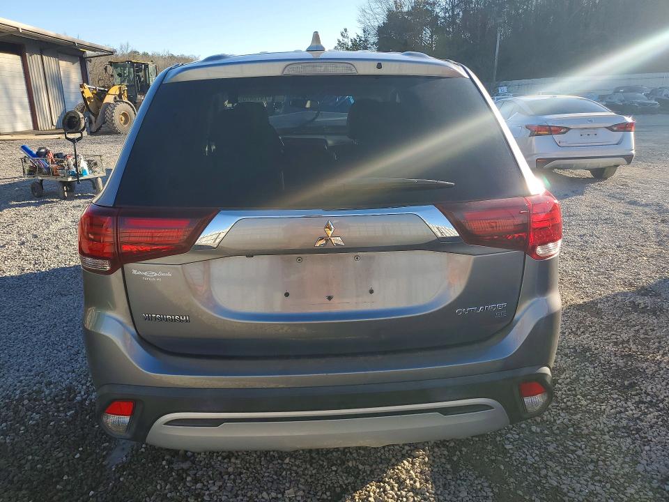 Продаж на аукціоні авто 2019 Mitsubishi Outlander, vin: JA4AD3A3XKZ028965, номер лоту: 74784705
