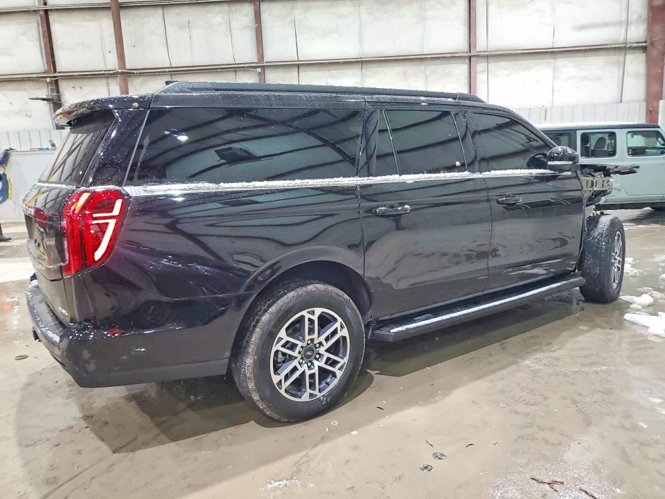 Продажа на аукционе авто 2025 Ford Expedition, vin: 1FMJK1J89SEA66069, номер лота: 74334615
