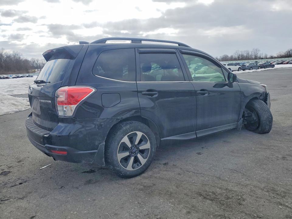 Продажа на аукционе авто 2018 Subaru Forester, vin: JF2SJARC8JH471004, номер лота: 77291035