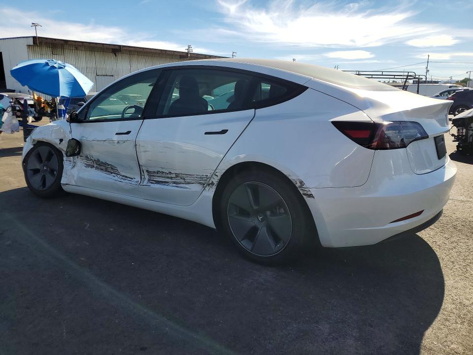 Продажа на аукционе авто 2023 Tesla Model 3, vin: 5YJ3E1EA7PF398213, номер лота: 79431885