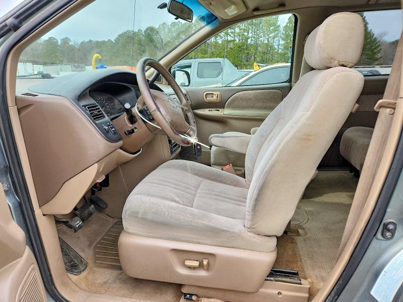 Auction sale of the 2000 Toyota Sienna, vin: 4T3ZF13C1YU220272, lot number: 73085505