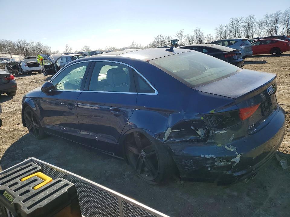 Продажа на аукционе авто 2015 Audi A3, vin: WAUCCGFF7F1023123, номер лота: 76611005