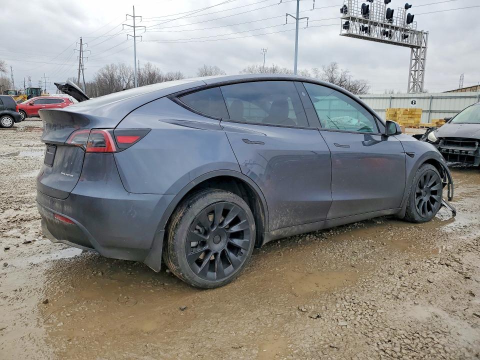 Продажа на аукционе авто 2023 Tesla Model Y, vin: 7SAYGAEE1PF978644, номер лота: 77923045