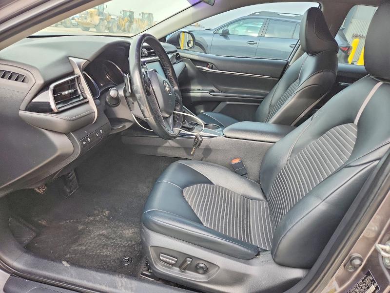 75438165 :رقم المزاد ، 4T1G11AK7LU918239 vin ، 2020 Toyota Camry مزاد بيع