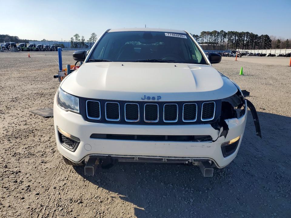 2020 Jeep Compass მანქანა იყიდება აუქციონზე, vin: 3C4NJCAB2LT147738, აუქციონის ნომერი: 77483295