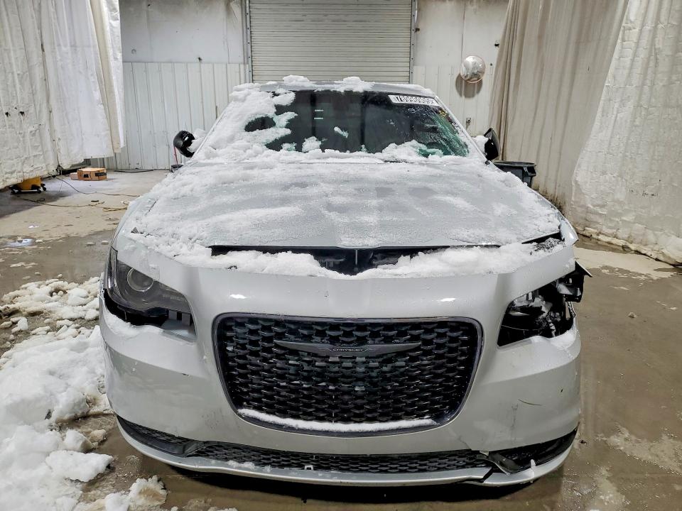 78996905 :رقم المزاد ، 2C3CCAAG3NH245503 vin ، 2022 Chrysler 300 مزاد بيع