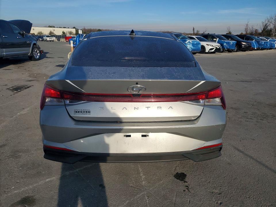 2022 Hyundai Elantra მანქანა იყიდება აუქციონზე, vin: 5NPLS4AG6NH072213, აუქციონის ნომერი: 78526945