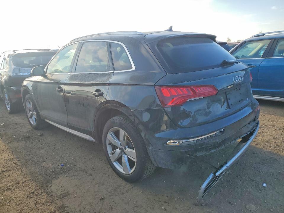 Продажа на аукционе авто 2018 Audi Q5, vin: WA1BNAFY4J2015436, номер лота: 76702615